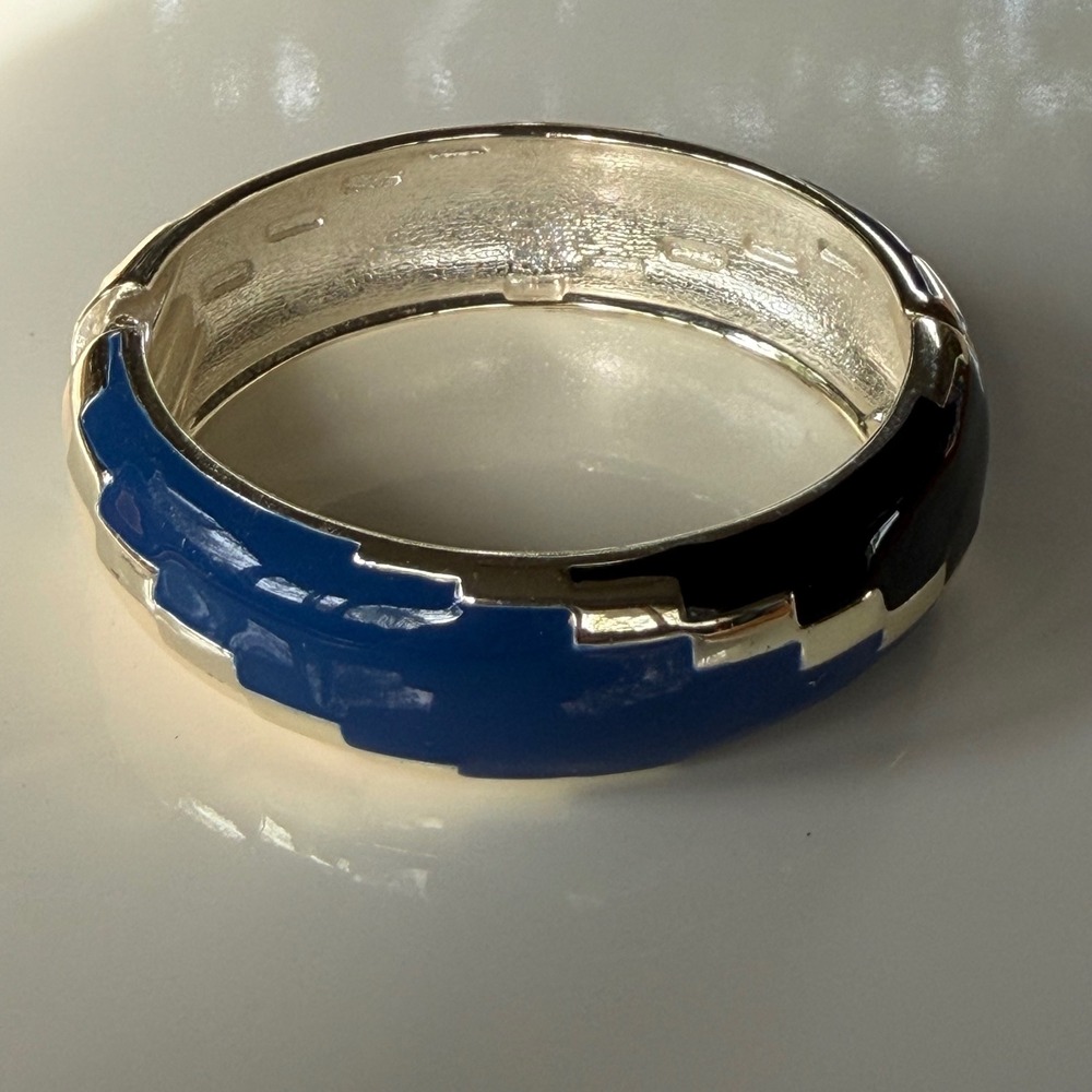 Blue Black Enamel Gold Tone Chunky Hinged Bangle Bracelet Y2K Mod Statement